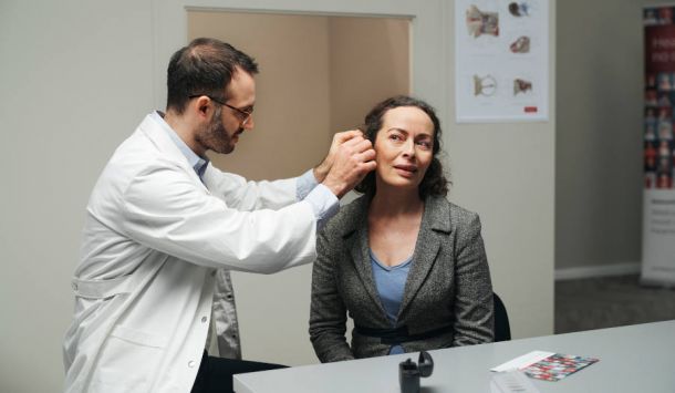 AudioVec le ayuda en la adaptación a sus audífonos